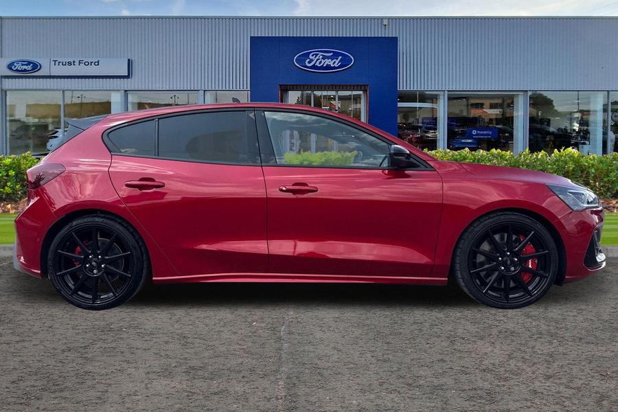 Ford FOCUS Photo autoimg-2a4058c9648dd064a0782d77d508fae5bb883edc.jpg
