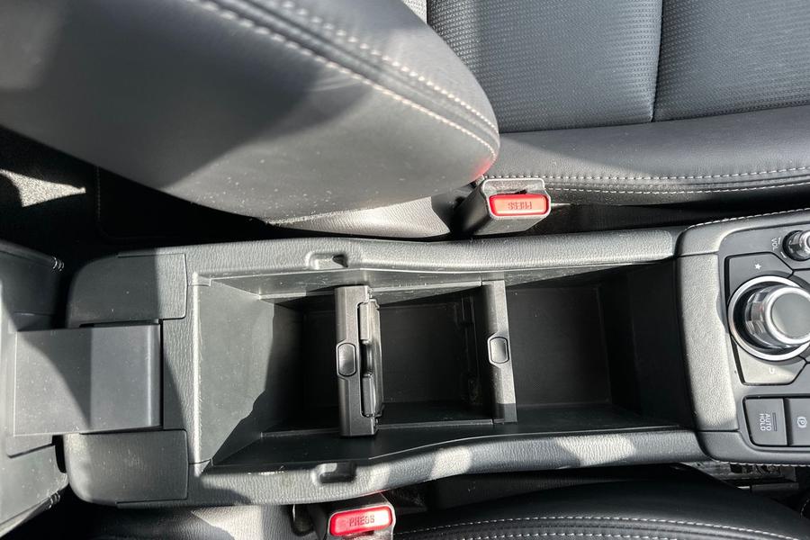 Mazda CX-3 Photo autoimg-2a45d5544d1ec03377297cecfab588a2d773ba33.jpg