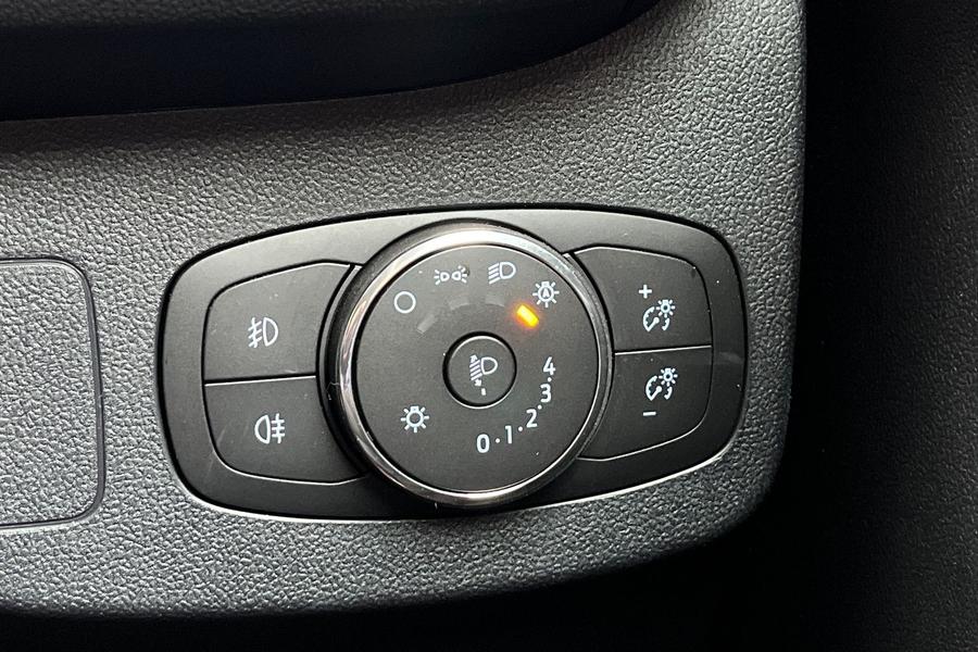 Ford Puma Photo autoimg-2a4837e8c463ee8487941e2fa61bb976c07ad247.jpg
