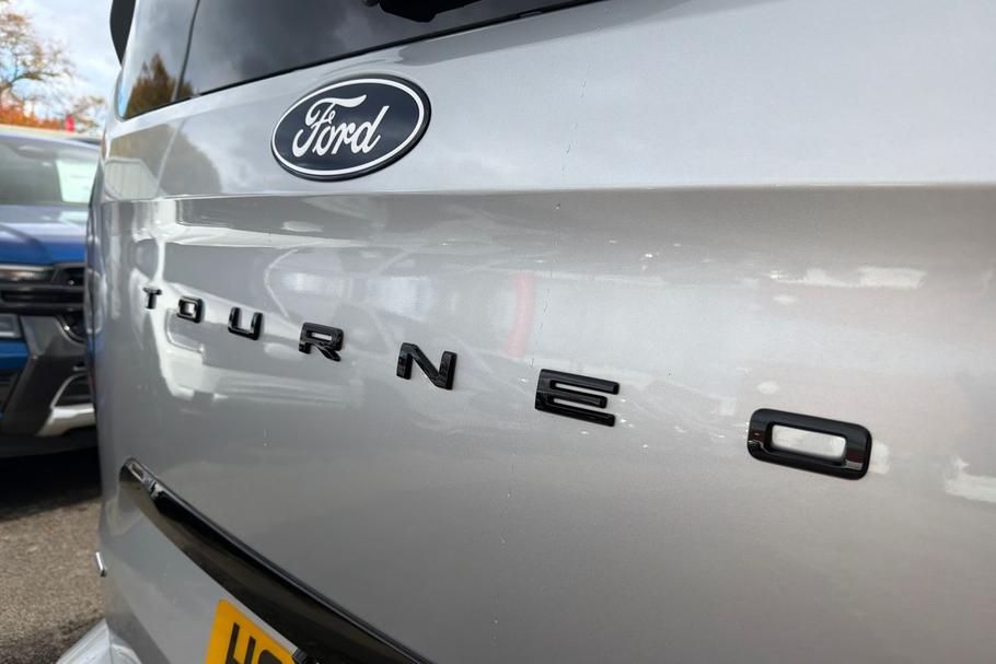 Used Ford TOURNEO CUSTOM 19