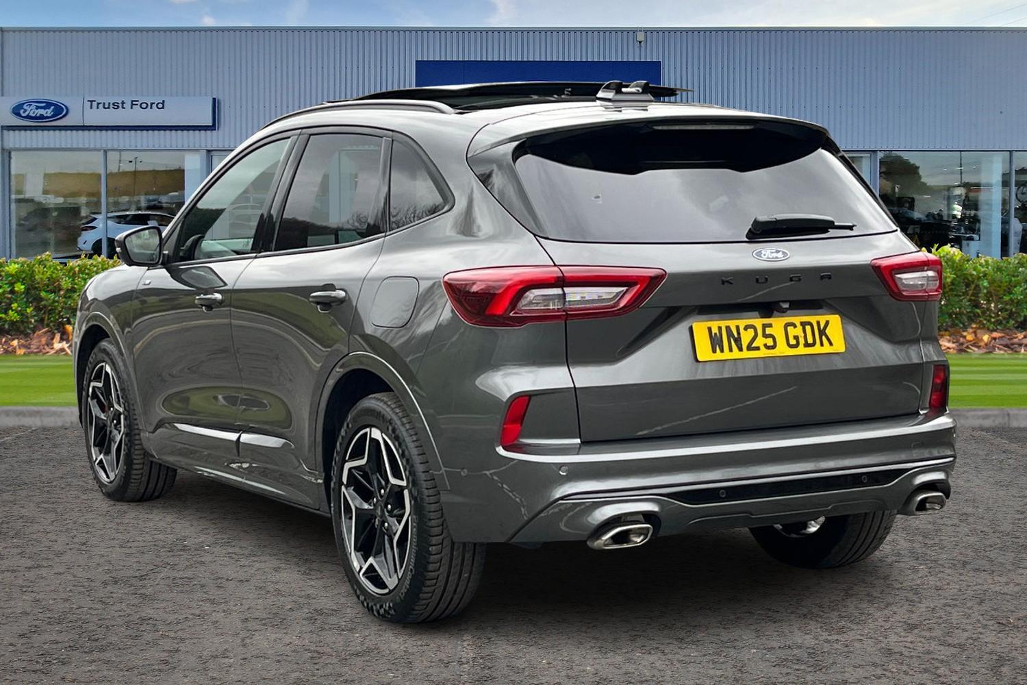 Ford KUGA Photo 1