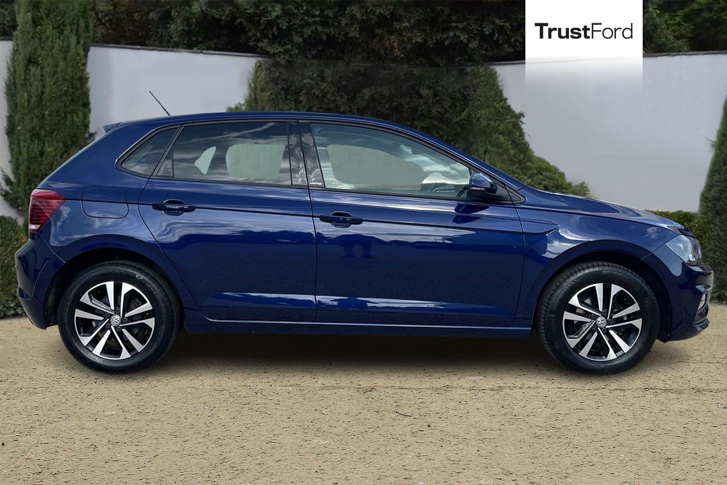 Volkswagen Polo Photo 2