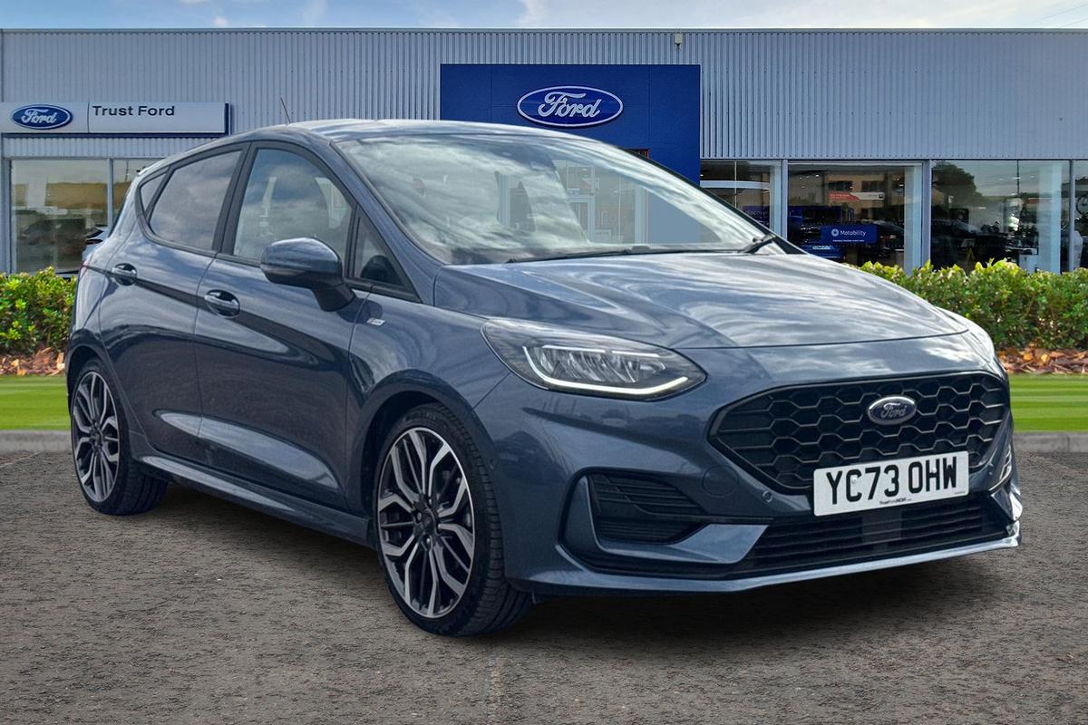 Ford Fiesta listing photo
