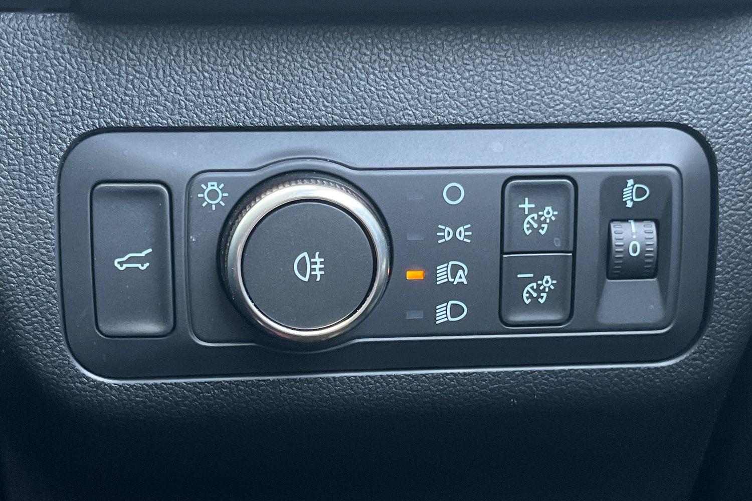 Ford KUGA Photo 38