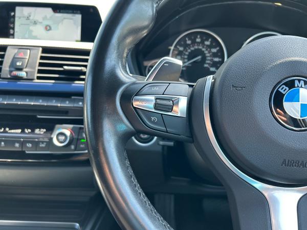 BMW 3 Series Photo autoimg-2a5e0e93f29676e49074b547125c6b0a9717a3f9.jpg
