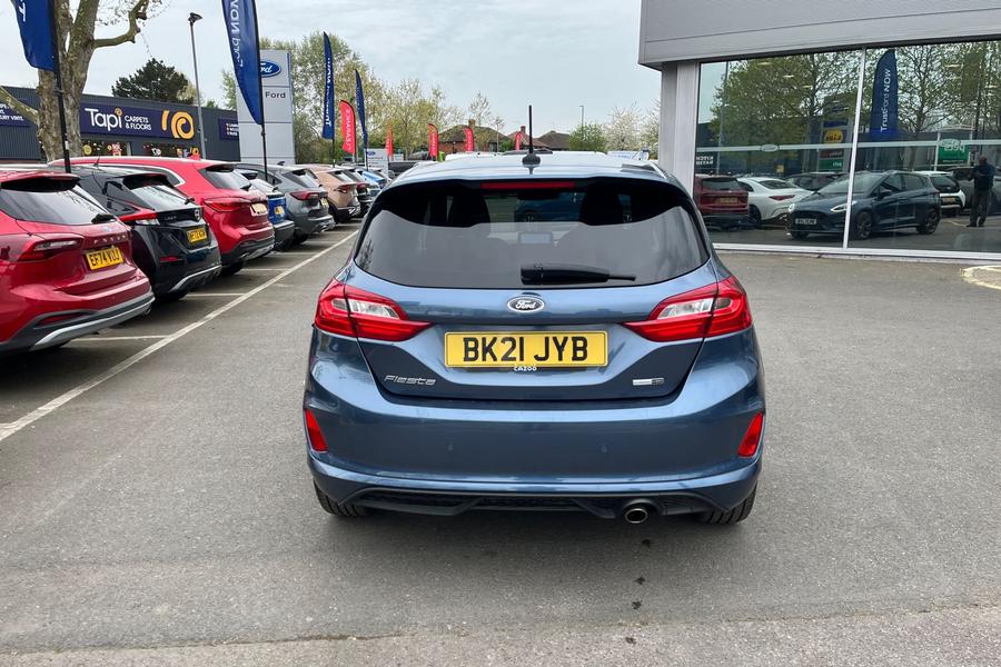 Ford FIESTA Photo autoimg-2a6305bc3c023400efd6bc5e39b5a96ed95b113d.jpg