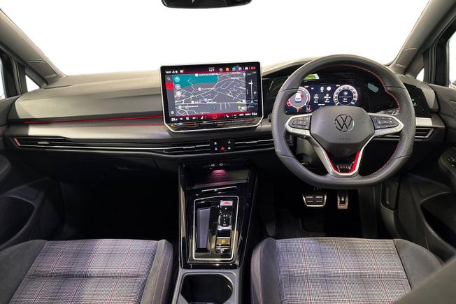 VOLKSWAGEN Golf Photo 10