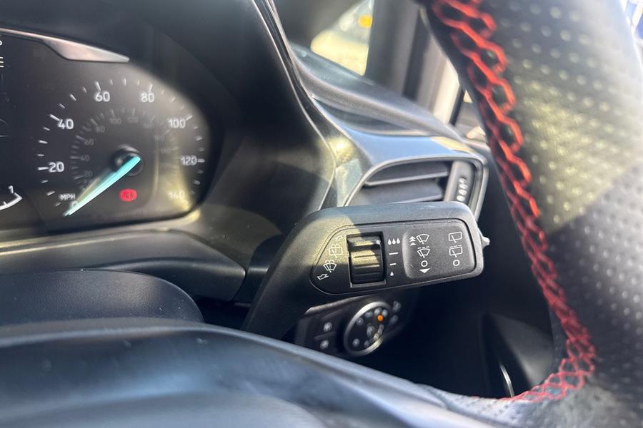 Ford FIESTA Photo autoimg-2a68e7534633e8259c546c5a5ee26b0f5d47b3f4.jpg