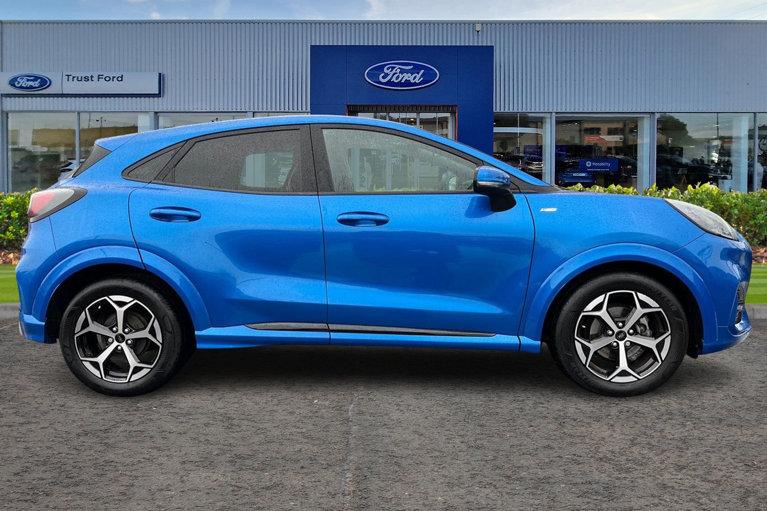 Ford PUMA Photo 2
