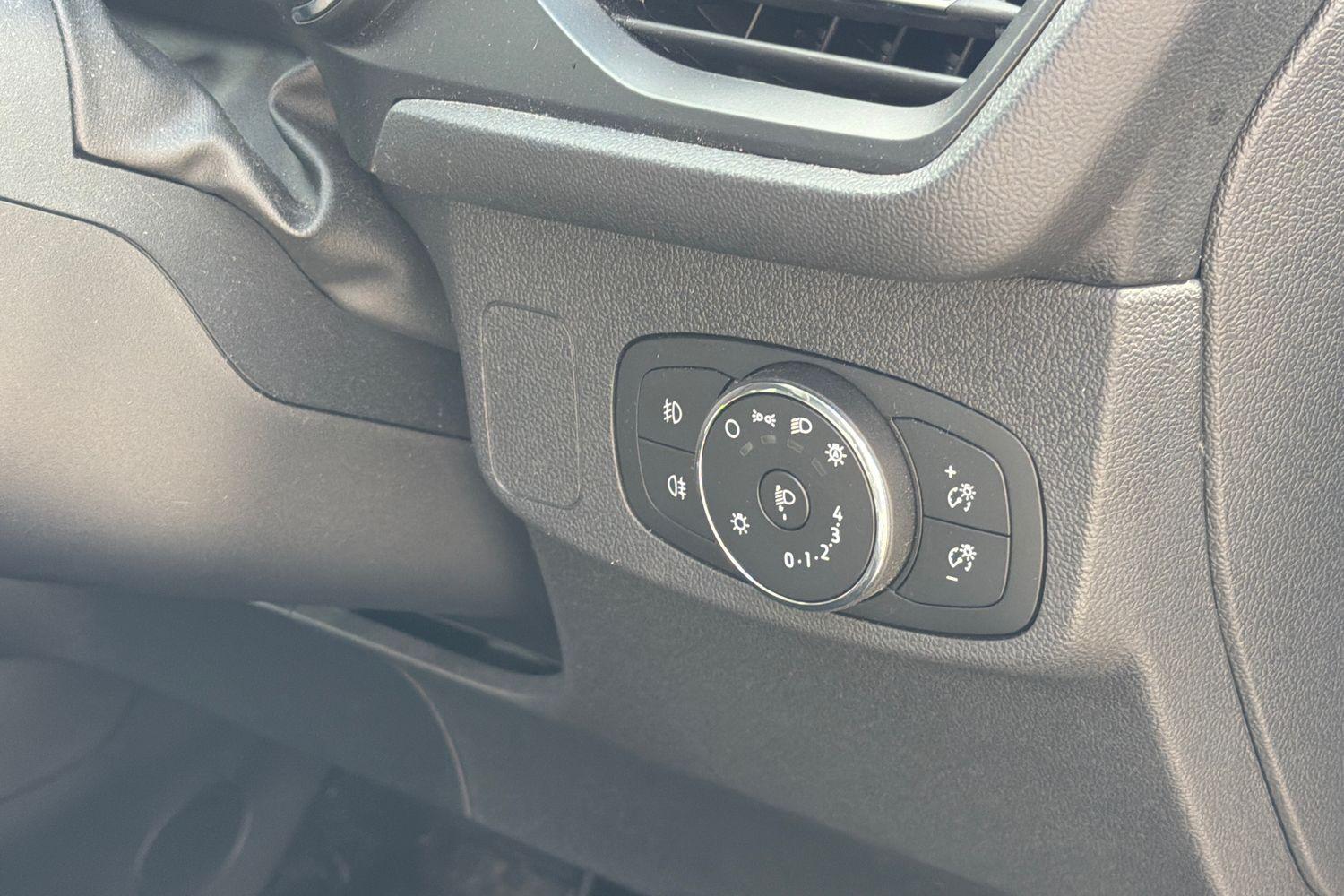 Ford FOCUS Photo 22