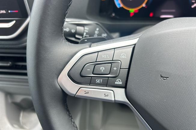 Volkswagen Grand California Photo 16