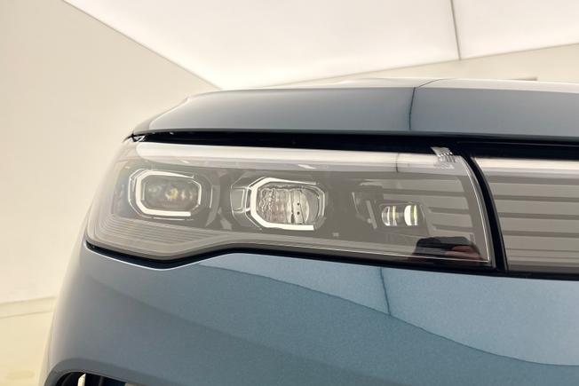 VOLKSWAGEN Tiguan Photo 19