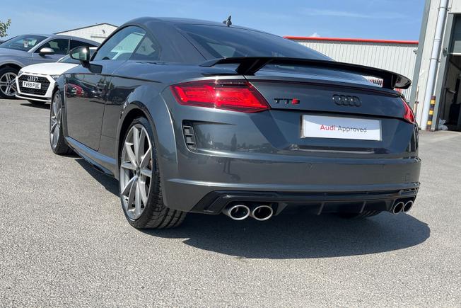 Audi TTS Photo 25