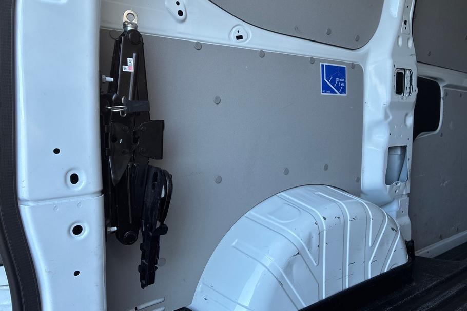 Used Ford TRANSIT CUSTOM WT24AFF 35