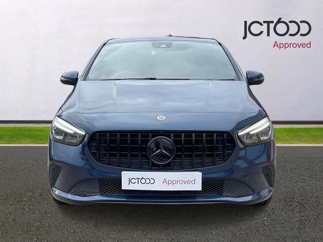 MERCEDES-BENZ B Class Photo 8