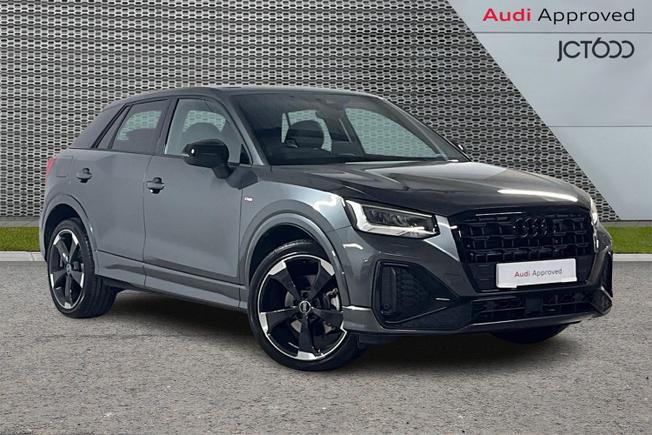 AUDI Q2 Photo 1
