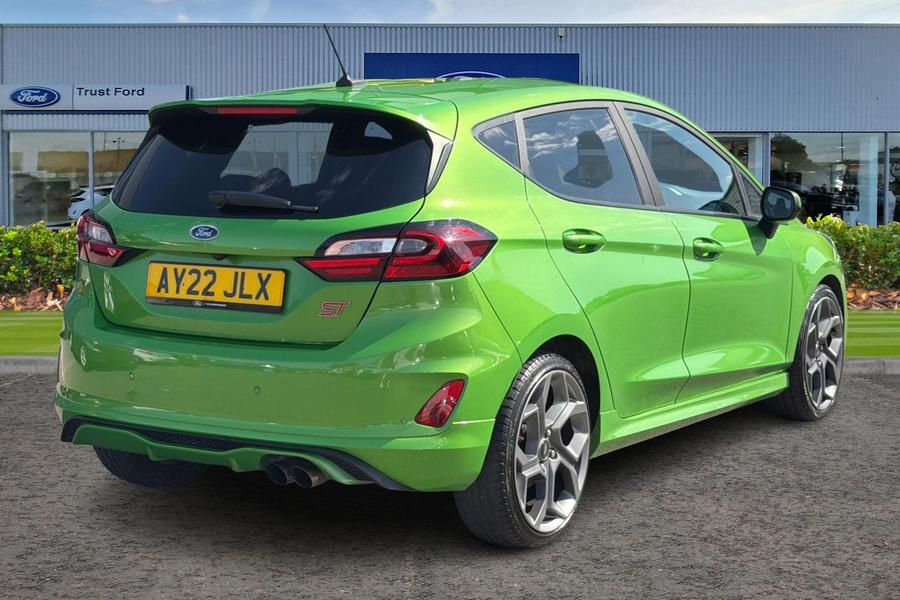Ford FIESTA Photo autoimg-2a7fb1f6e15a7cac69b1344905d40d0d34e21542.jpg