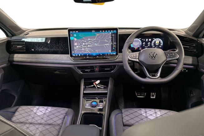 VOLKSWAGEN Tiguan Photo 10