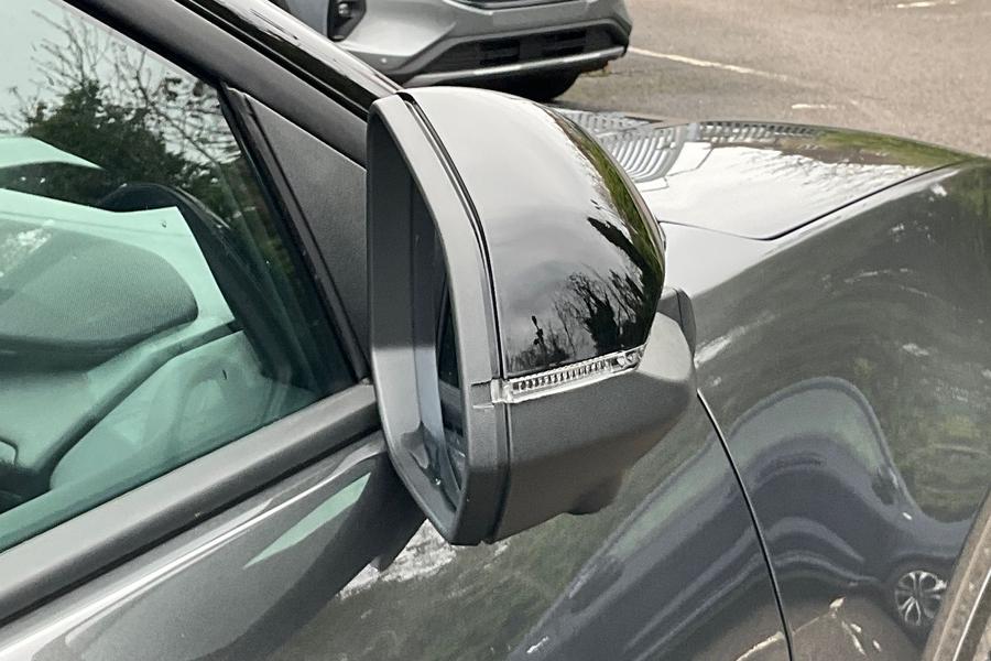 Ford Capri Photo autoimg-2a86b97004acd8b1ccac4faf47e71691dd7a27fd.jpg