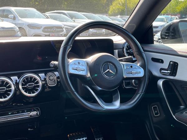 Mercedes-Benz CLA Photo autoimg-2a8717255dca0f76b2a9b355edae3d42116ef4b5.jpg