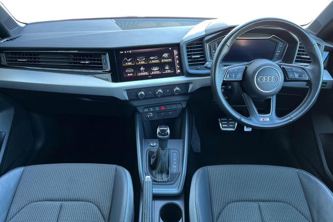 AUDI A1 Photo 10