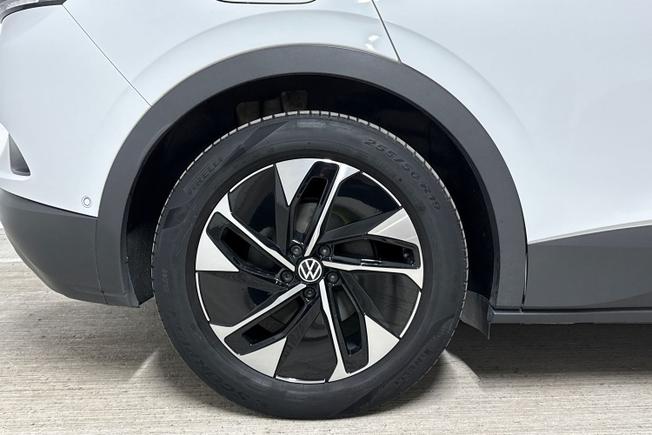 VOLKSWAGEN ID.4 Photo 5