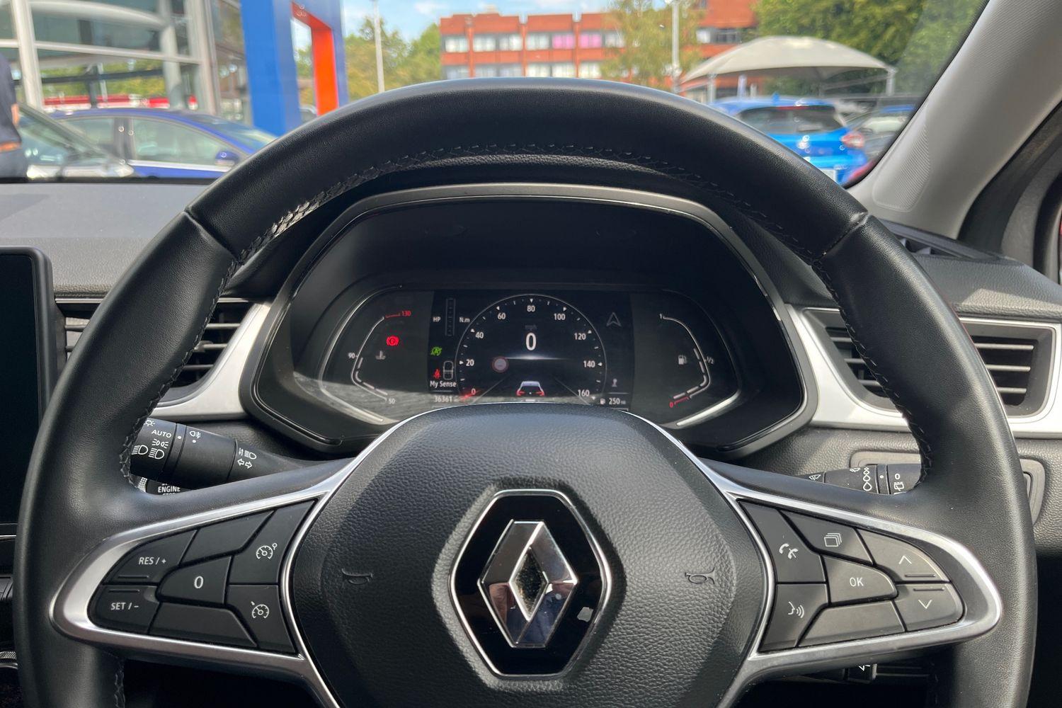 Renault CAPTUR Photo 11