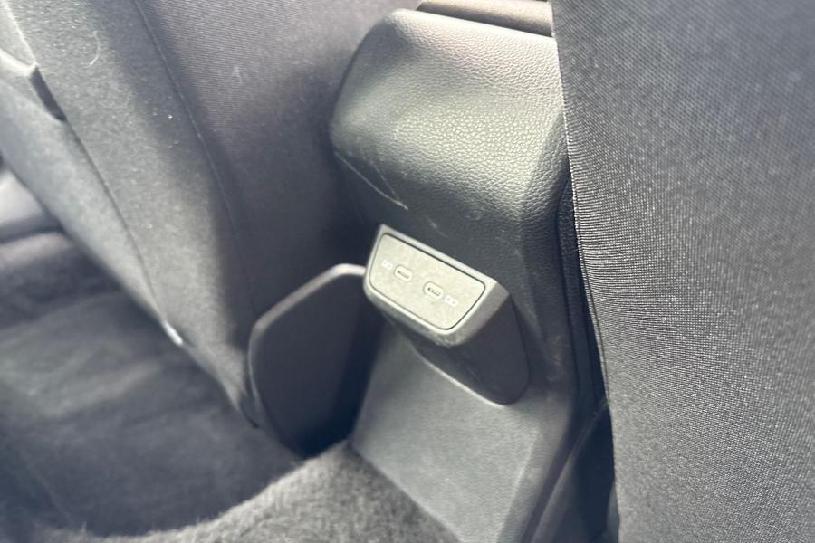 Volkswagen TAIGO Photo autoimg-2a8f4984e238e0de4fe613e47617ec33246b30a4.jpg