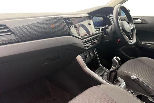 Volkswagen Polo Photo autoimg-2a8f7336ec7d8f0b23fff5726b08ca2b36a59d35.jpg