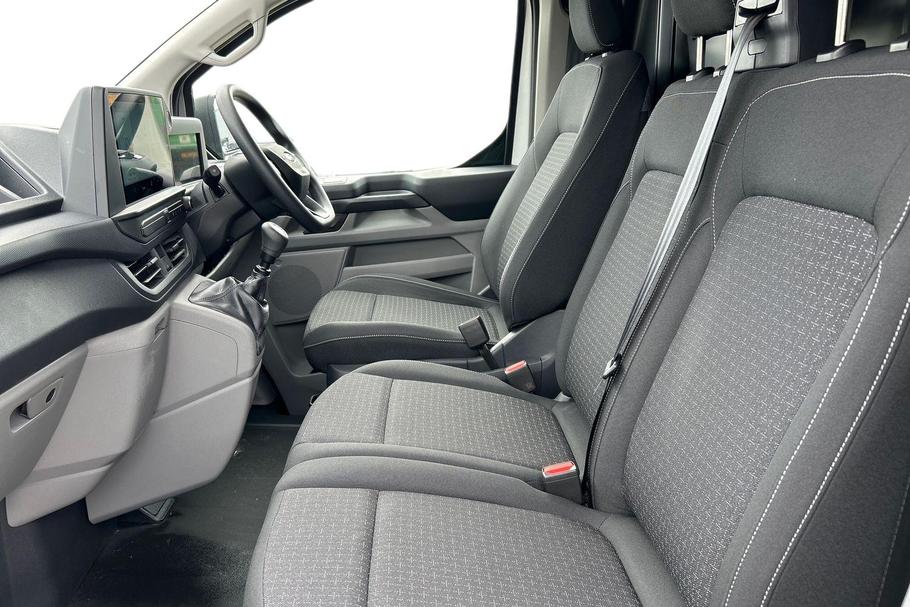 Used Ford TRANSIT CUSTOM WO25UZF 11
