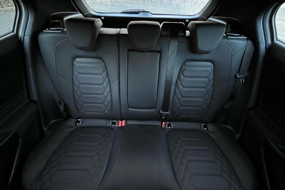 Used Ford FOCUS YH25XHR 20