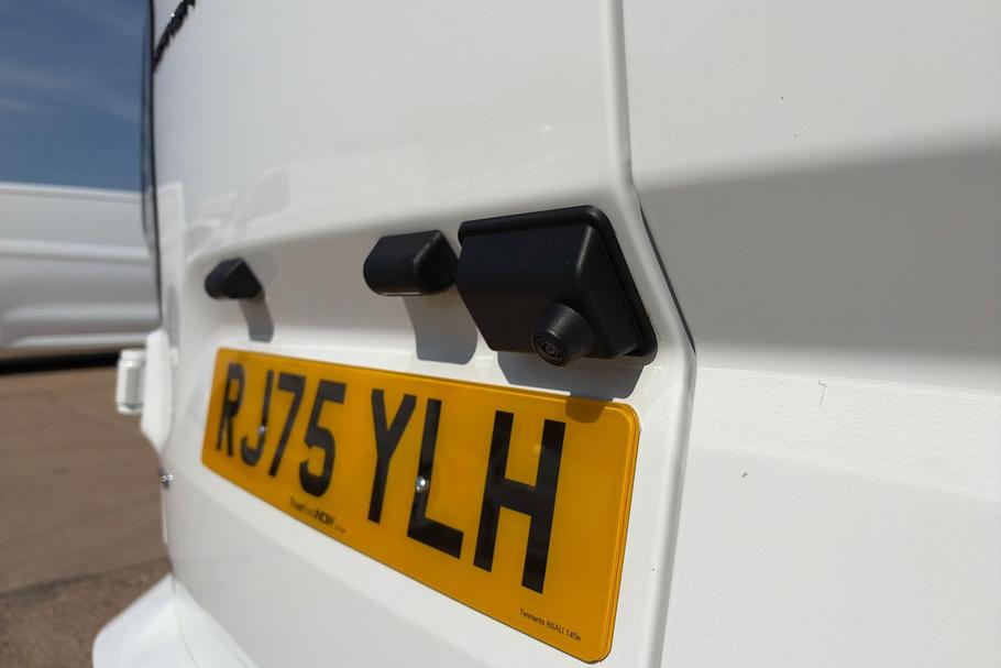 Used Ford TRANSIT CUSTOM RJ75YLH 8