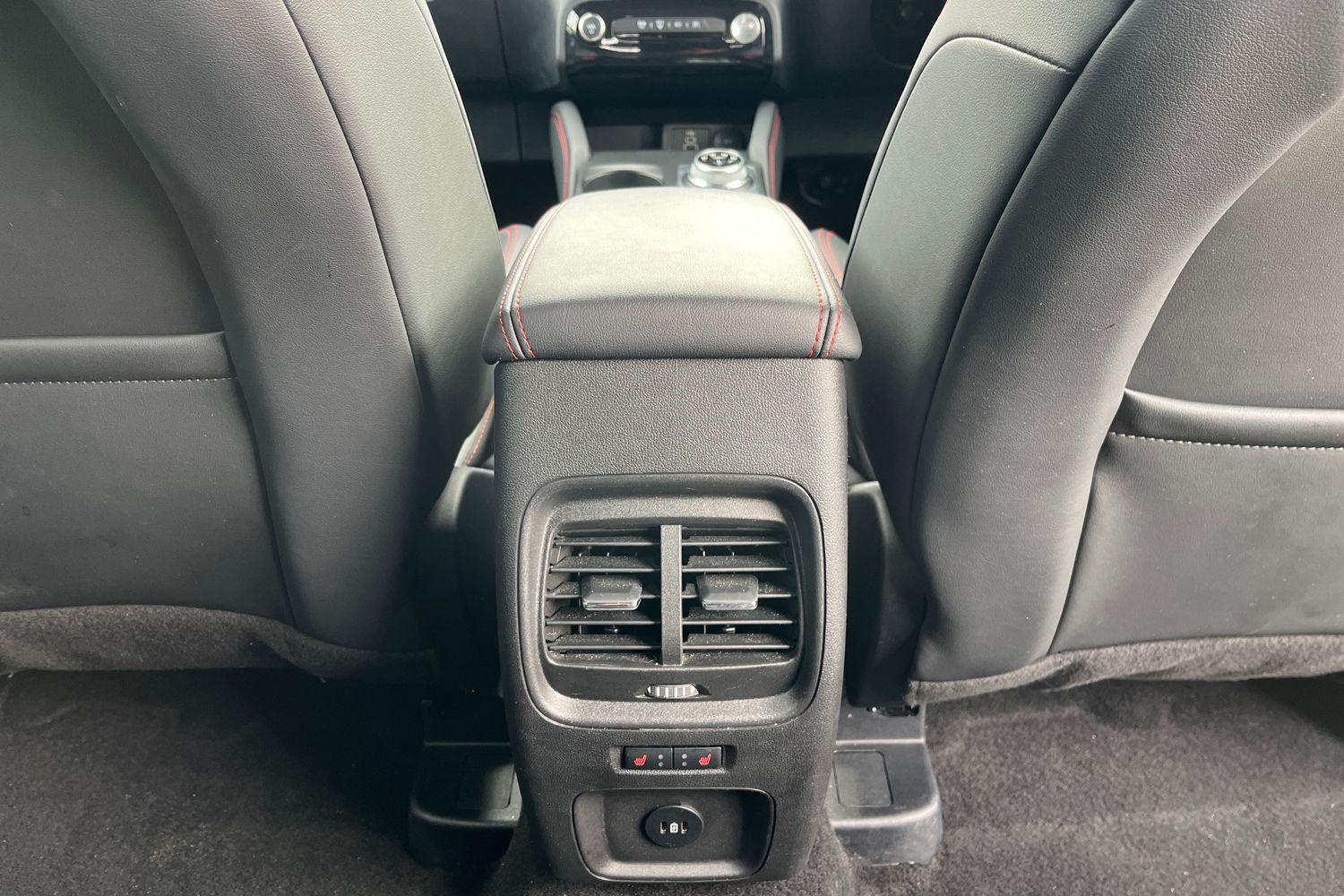 Ford Kuga Photo 28