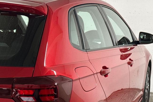 VOLKSWAGEN Polo Photo 28