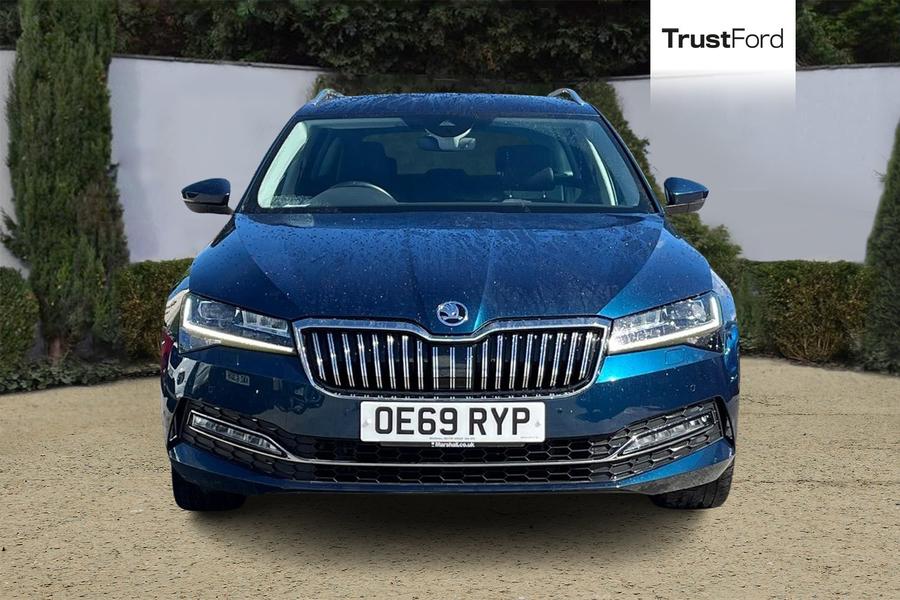 Skoda SUPERB Photo autoimg-2aaaae01ecb64052b604a104585be09c9e09c98c.jpg