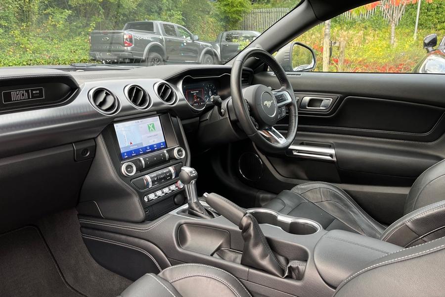Ford Mustang Photo autoimg-2aab49550600cf75b9fd7df8e2d3024c0d96414a.jpg
