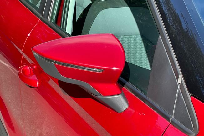SEAT Arona Photo 21