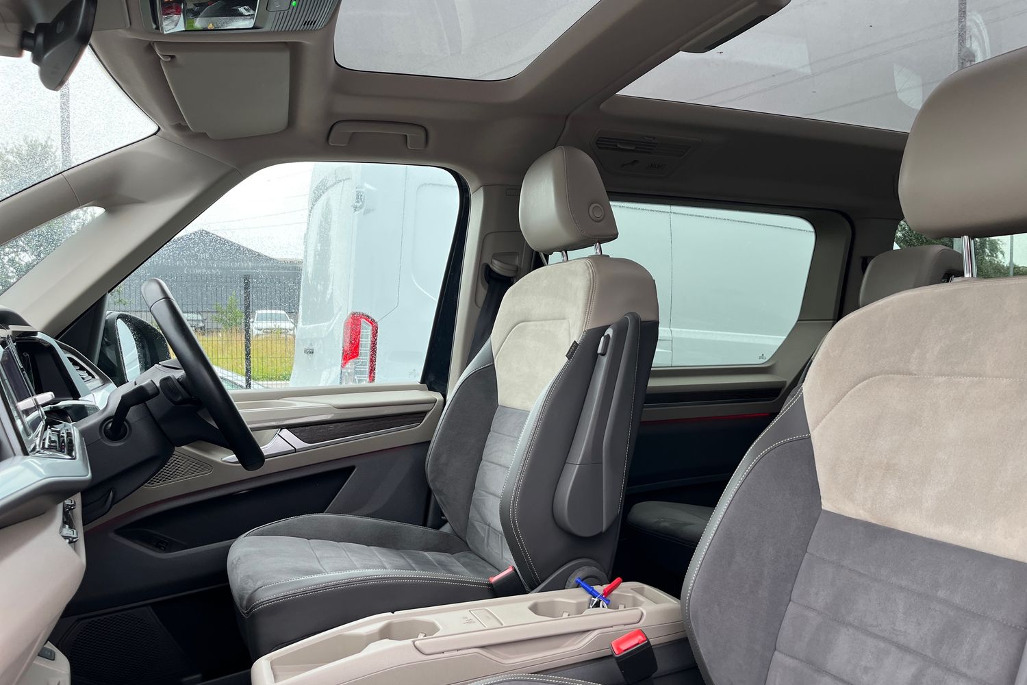 Volkswagen Multivan Photo 18