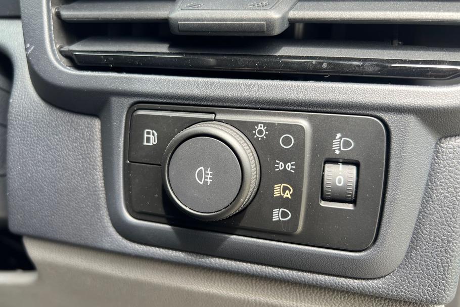 Used Ford TRANSIT CUSTOM LM75NVC 31