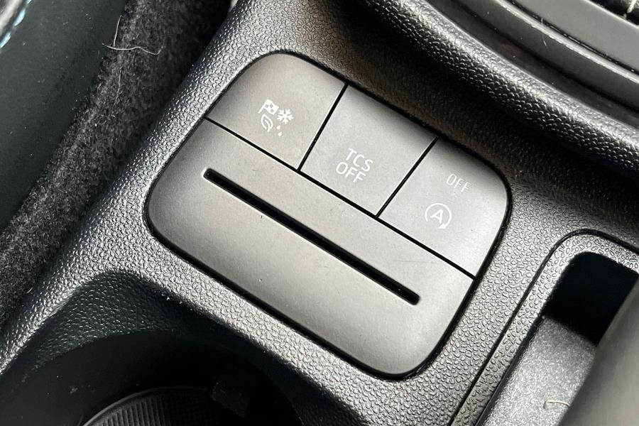 Ford FIESTA Photo autoimg-2ac2b9da1c980277610602027392e855785e6b1b.jpg
