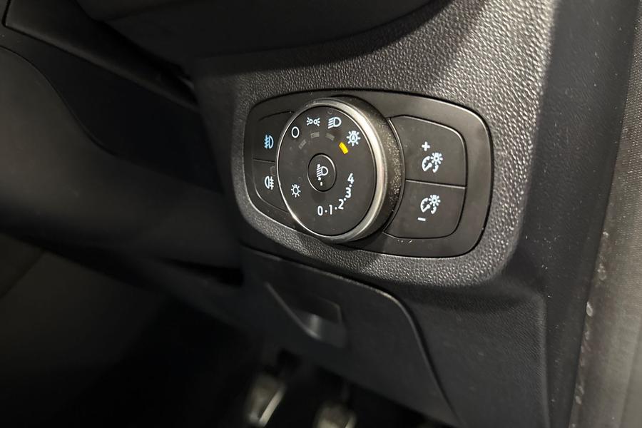 Ford FIESTA Photo autoimg-2ac4b3978d8062c49fbecee0c561f72471588e69.jpg
