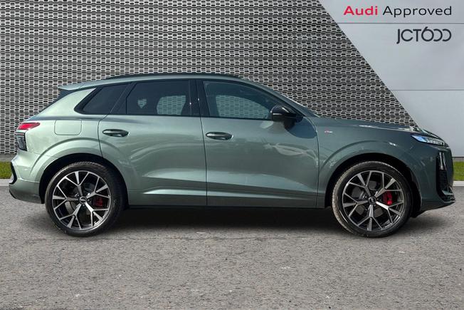 AUDI Q3 Photo 4