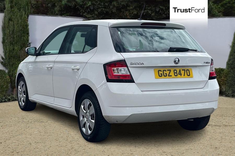 Skoda FABIA Photo autoimg-2aced92e4a1bf2d2d7cee5cc169c714f9a7d0342.jpg
