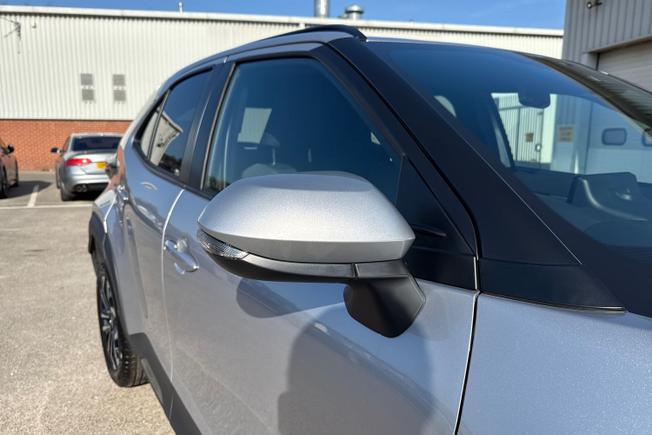 TOYOTA Yaris Cross Photo 20