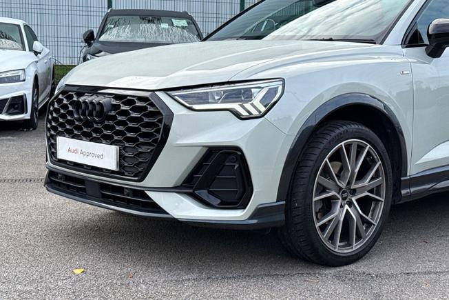 Audi Q3 Photo 23