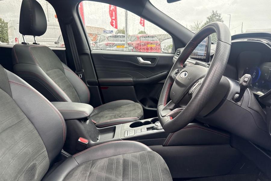 Ford KUGA Photo autoimg-2adabe49530752fcd7e8dd784304345f6fc94923.jpg