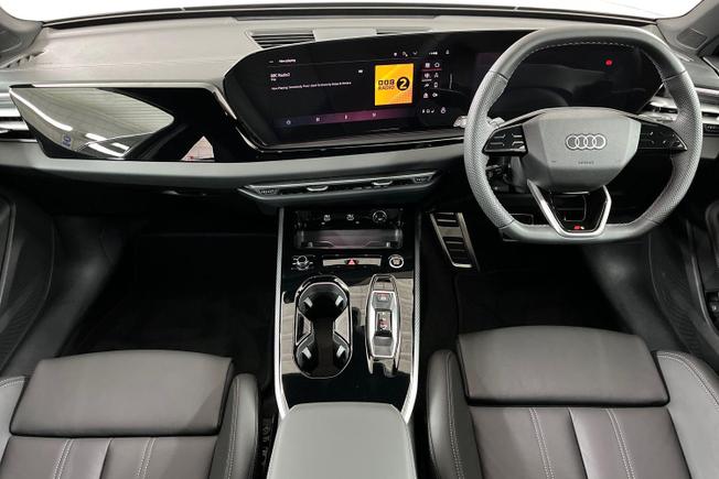 AUDI A5 Avant Photo 10
