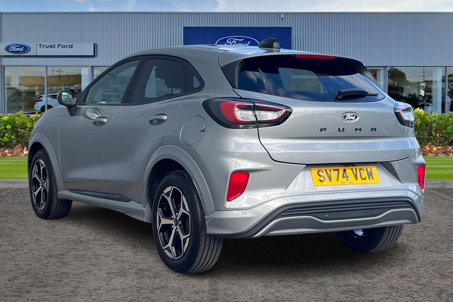 Ford PUMA Photo 1