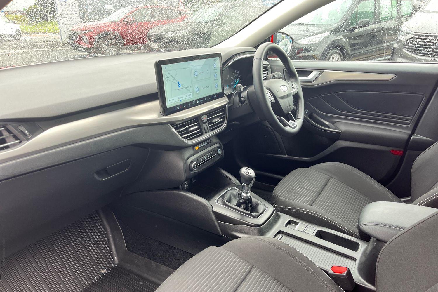 Ford FOCUS Photo 17
