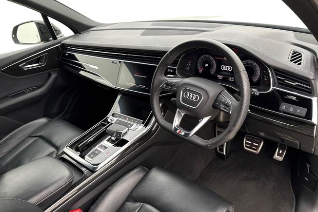 Audi Q7 Photo 6